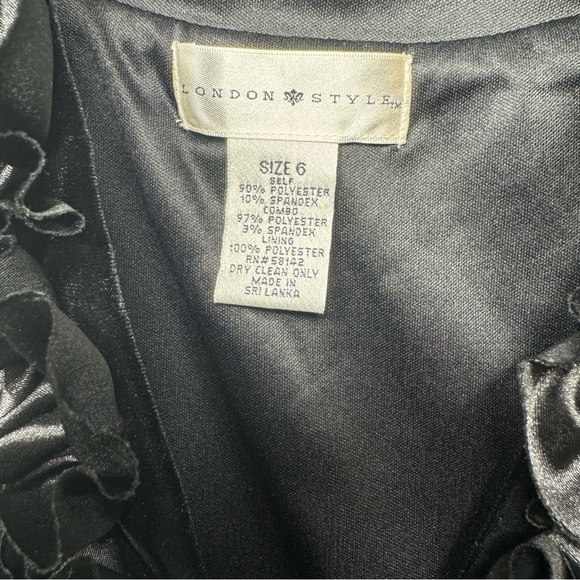 NWOT LONDON STYLE Black Dress V-Neck Ruffle Women’s Size 6 - Picture 3 of 6